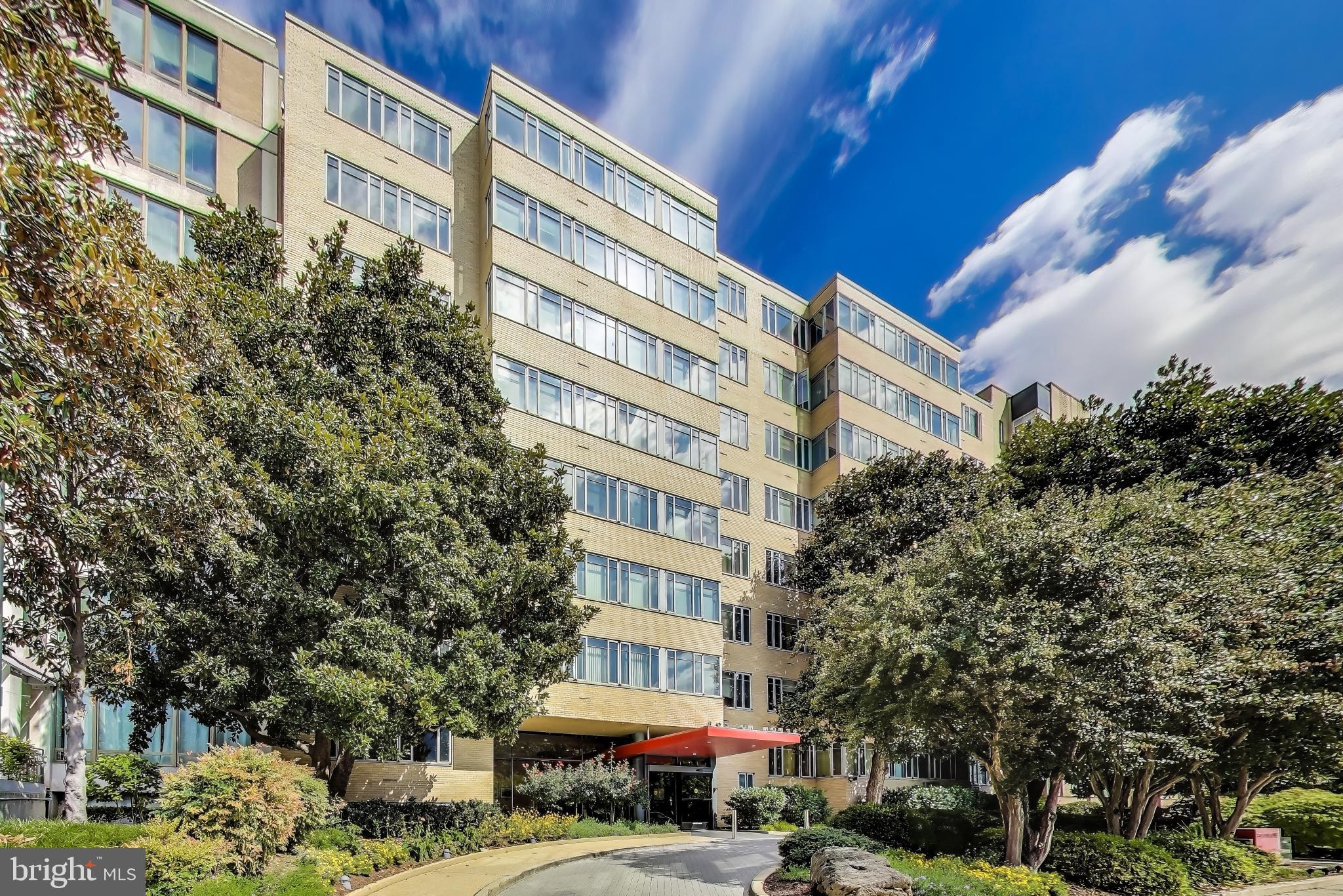 1711 MASSACHUSETTS AVENUE NW 810