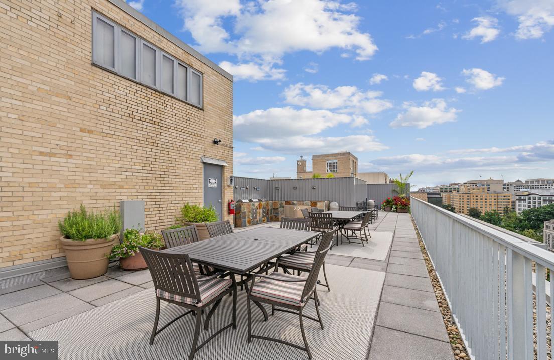 1711 MASSACHUSETTS AVENUE NW 810