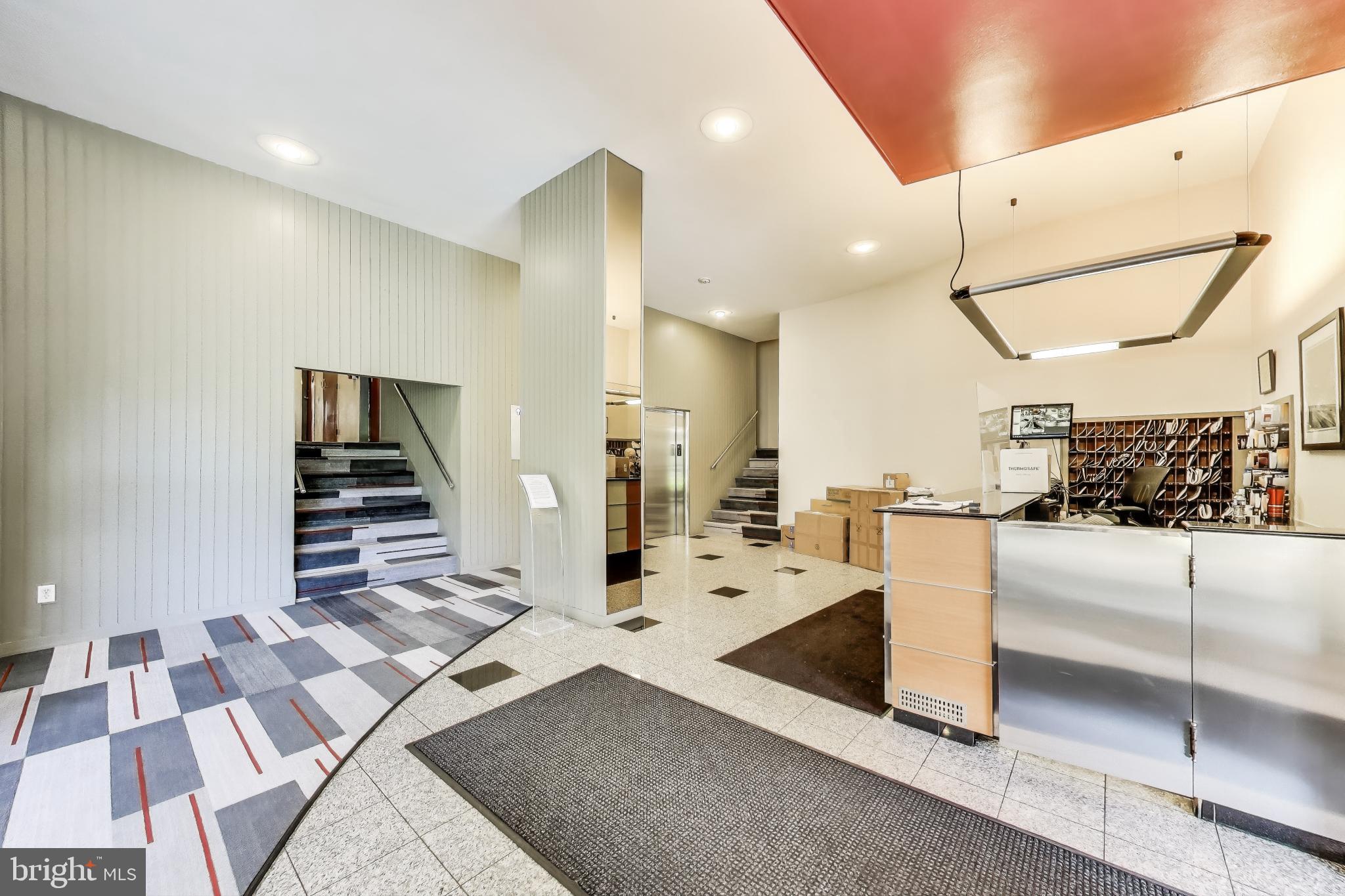 1711 MASSACHUSETTS AVENUE NW 810