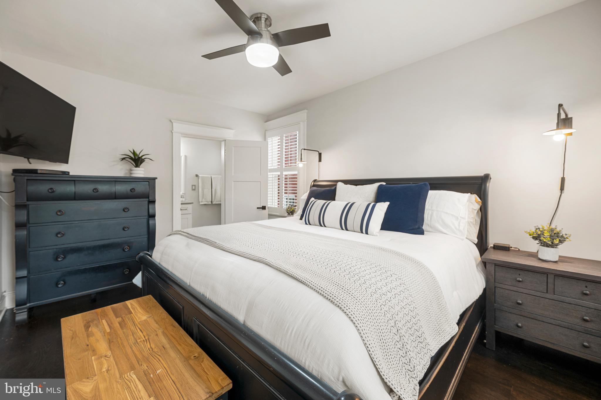 3702 JENIFER STREET NW