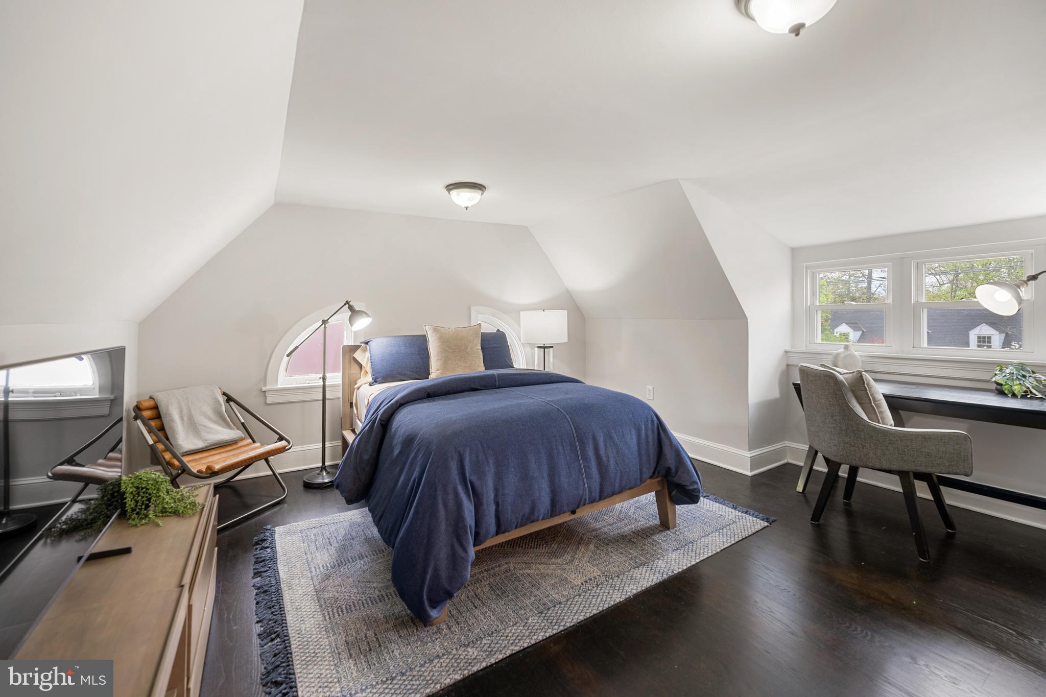 3702 JENIFER STREET NW