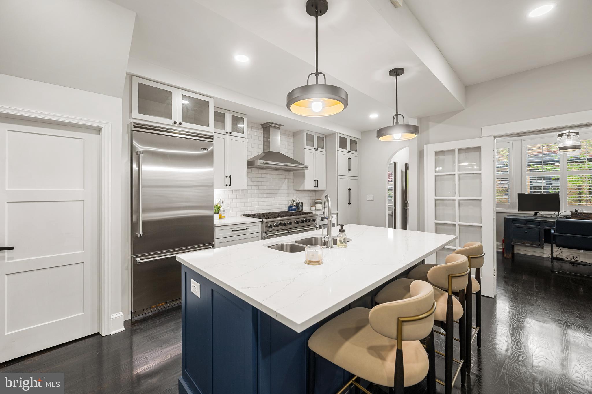 3702 JENIFER STREET NW