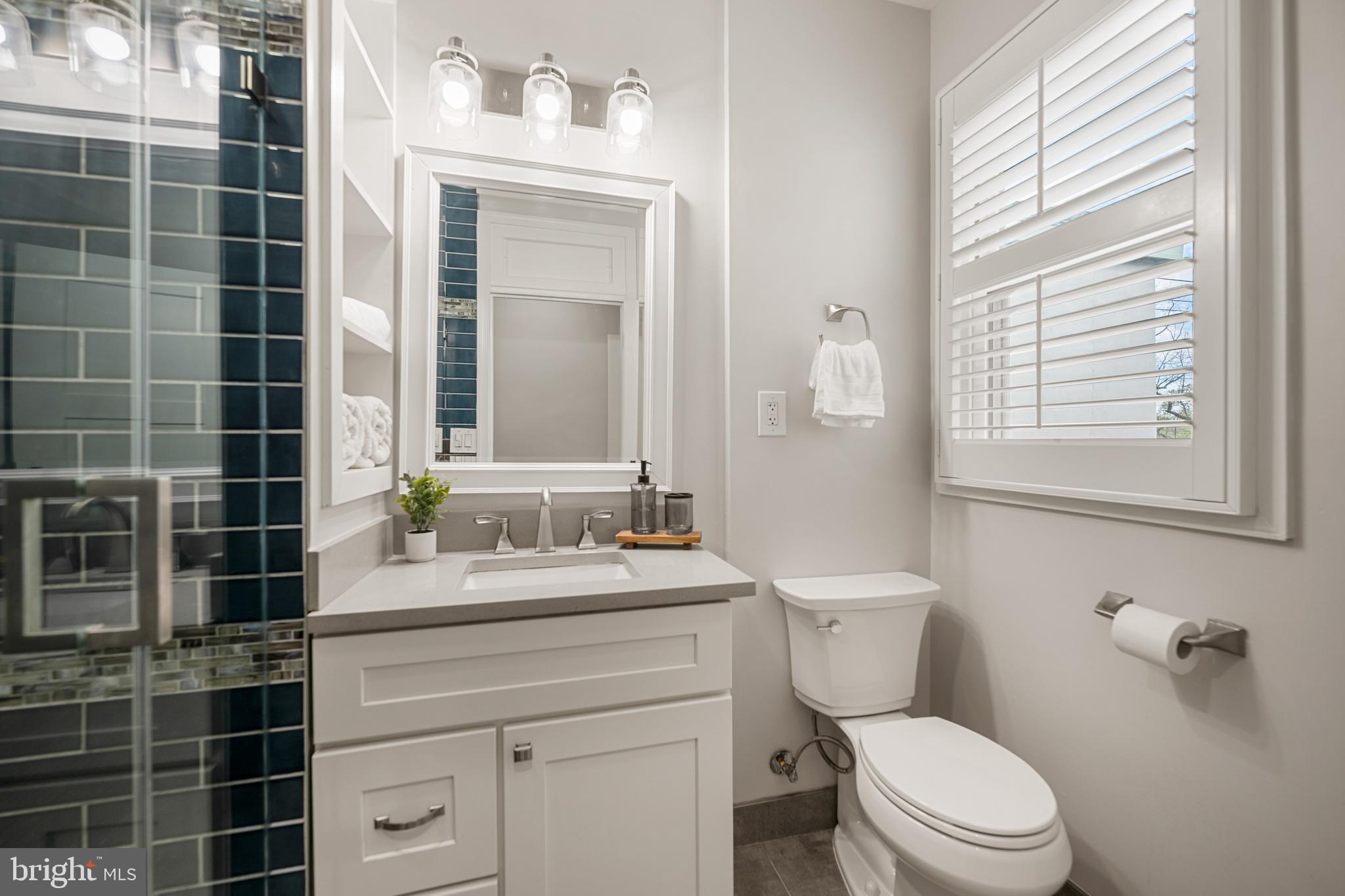 3702 JENIFER STREET NW