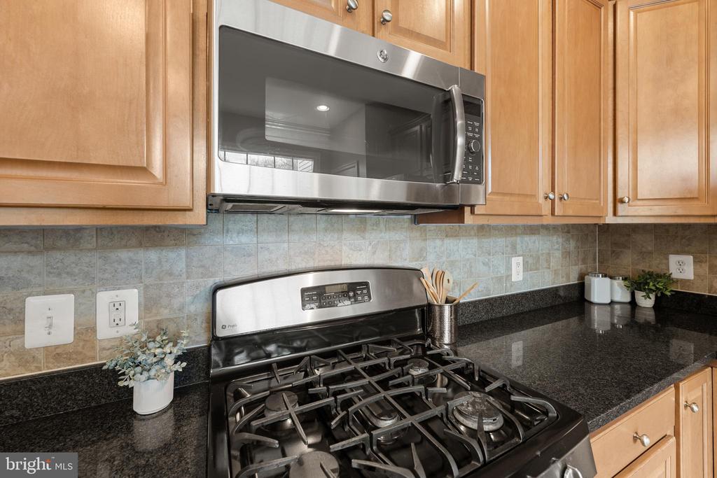 2637 PATRICIA ROBERTS HARRIS PLACE NE