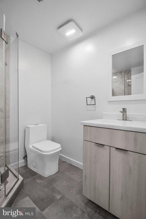 506 H STREET NE Unit: 202