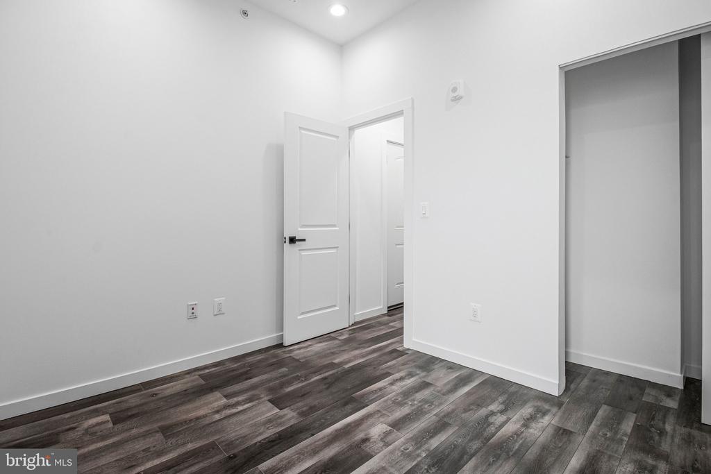 506 H STREET NE Unit: 202