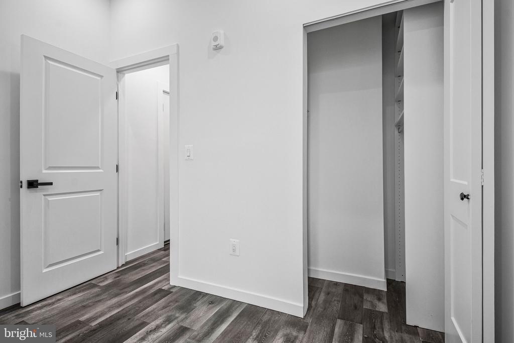 506 H STREET NE Unit: 202