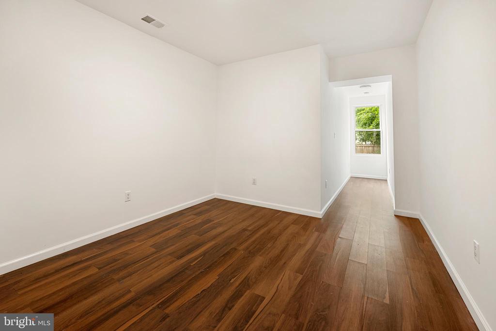 1838 C STREET SE Unit: 2