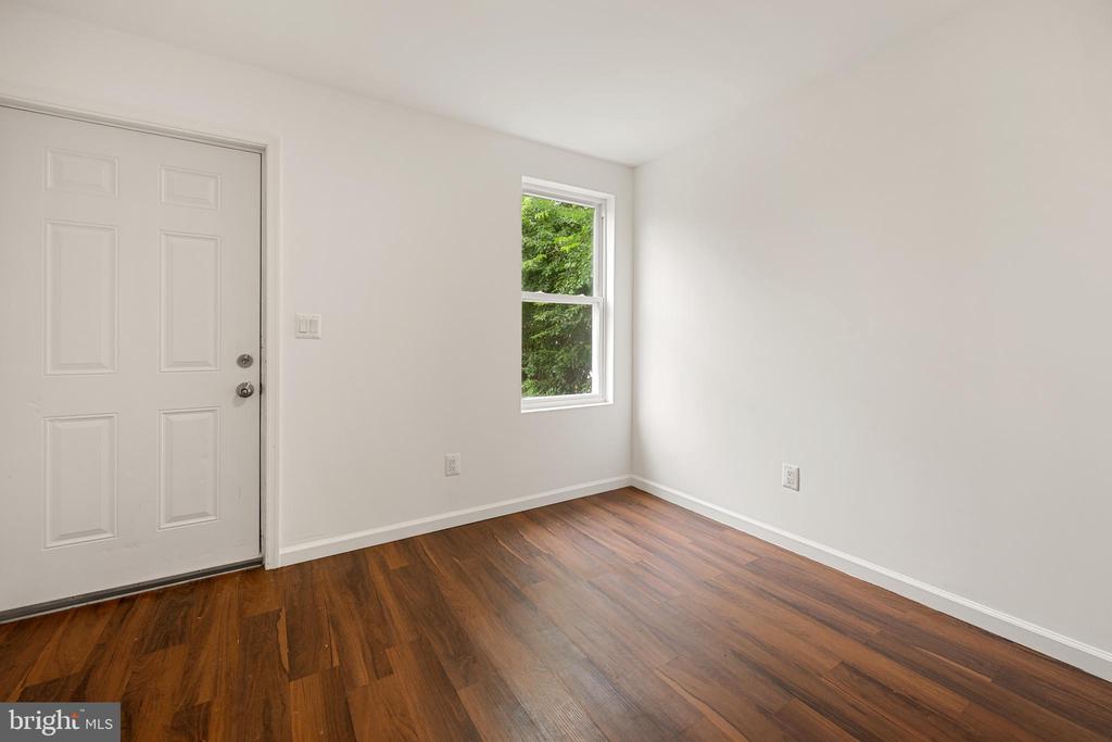 1838 C STREET SE Unit: 2