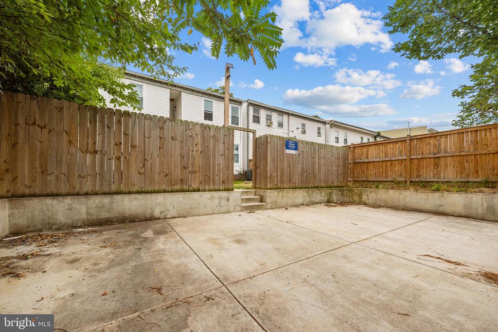 1838 C STREET SE Unit: 2