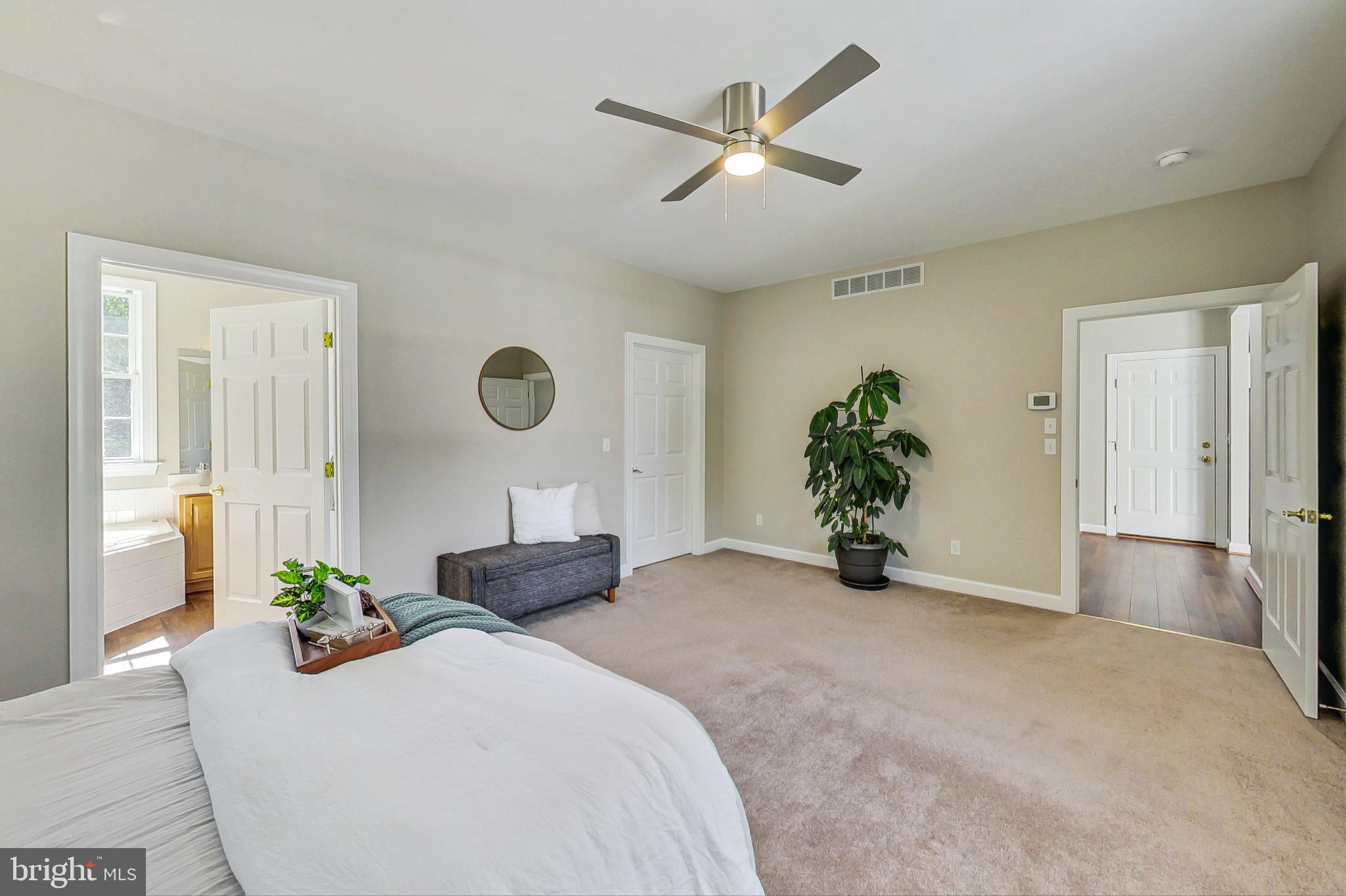 1909 Cameron Ridge Rd
