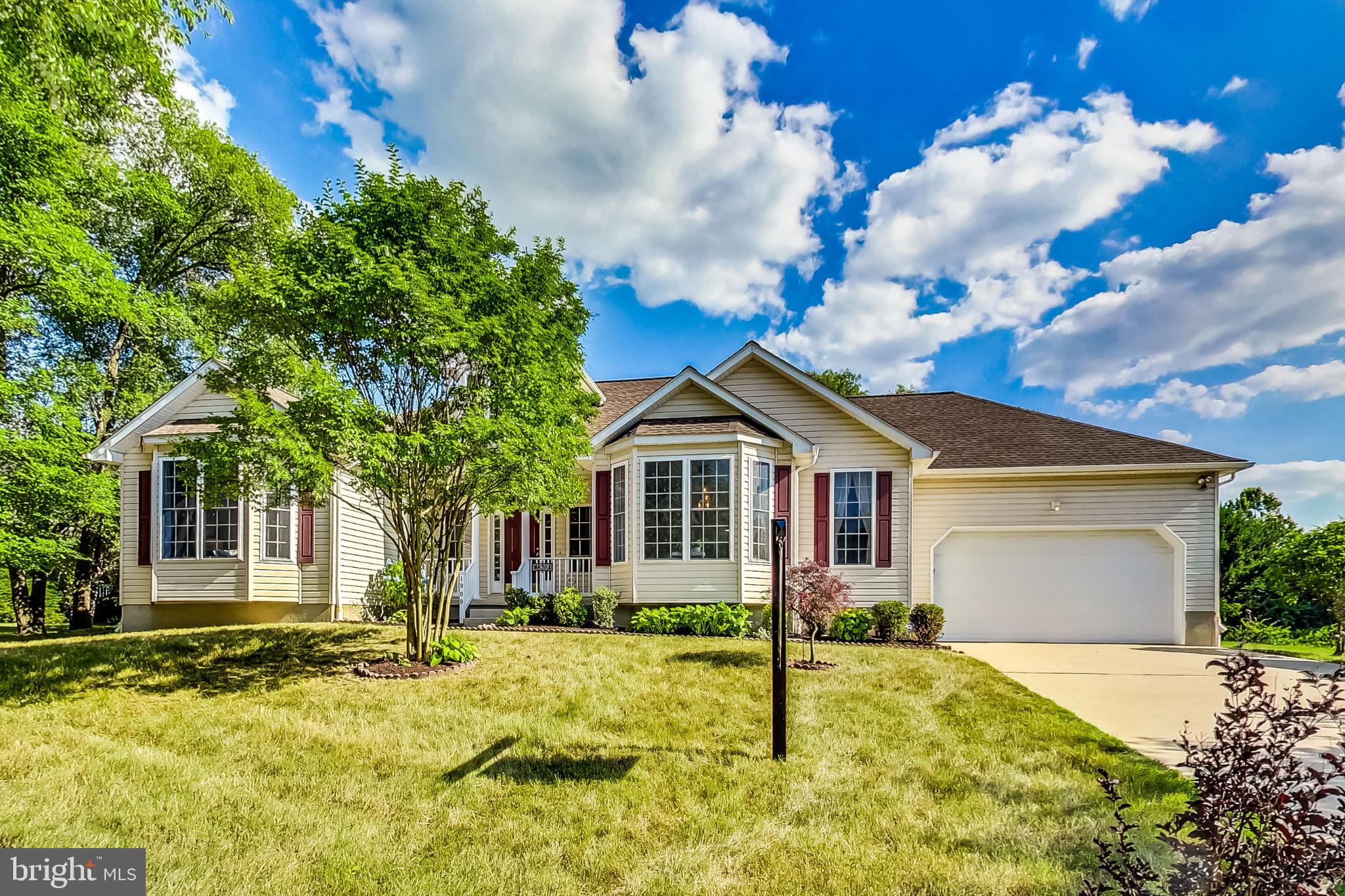 1909 Cameron Ridge Rd