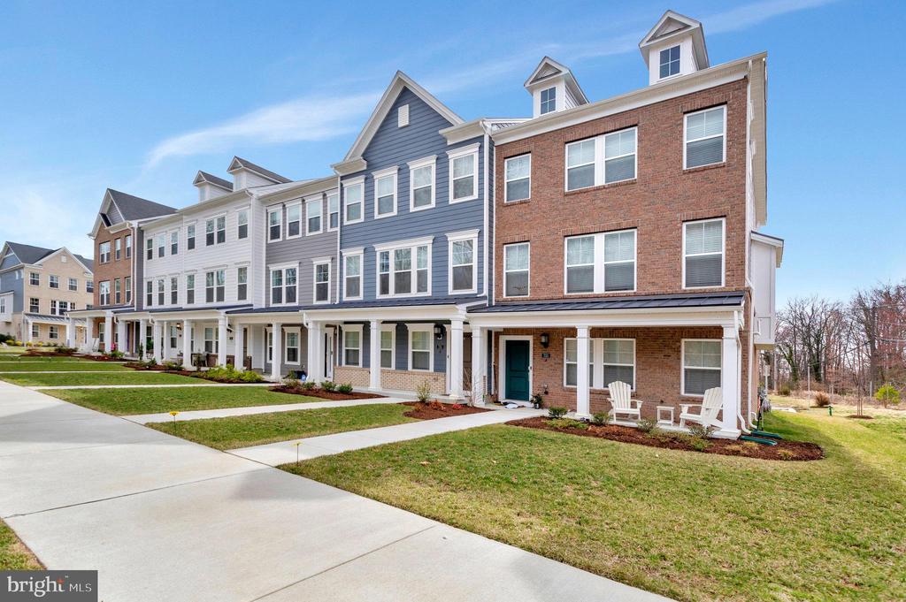 733 Annapolis Neck Rd #B