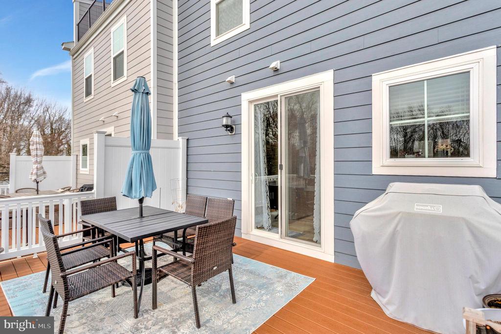 733 Annapolis Neck Rd #B
