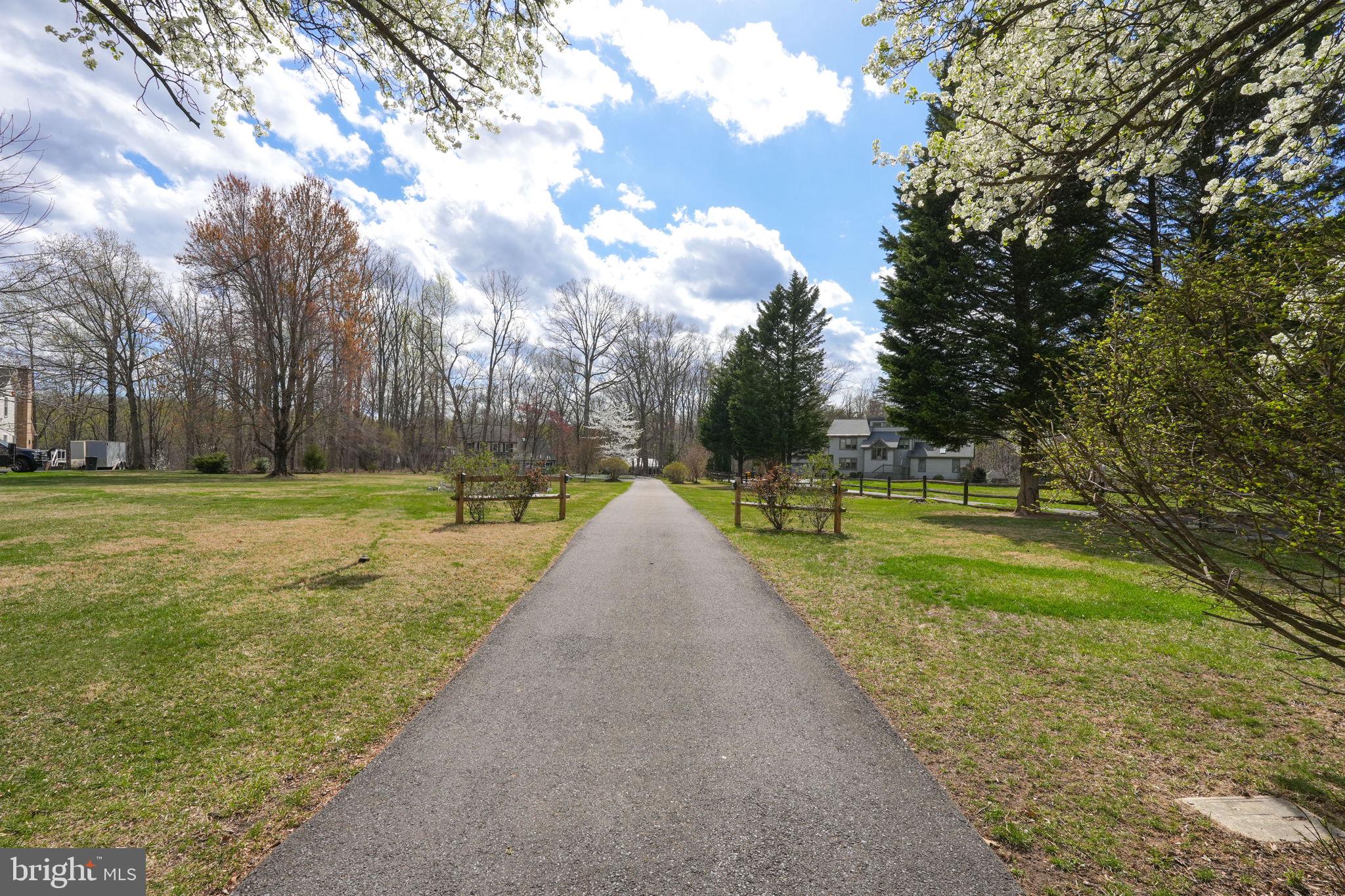 226 Pegasus Ct