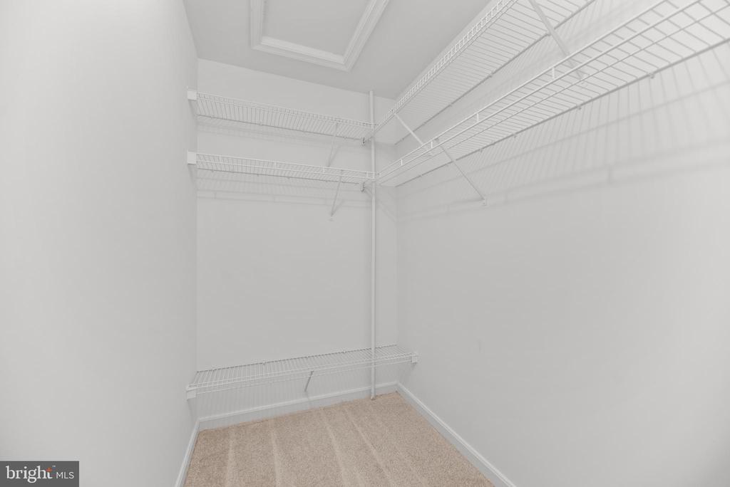 1417 LEHMAN COURT