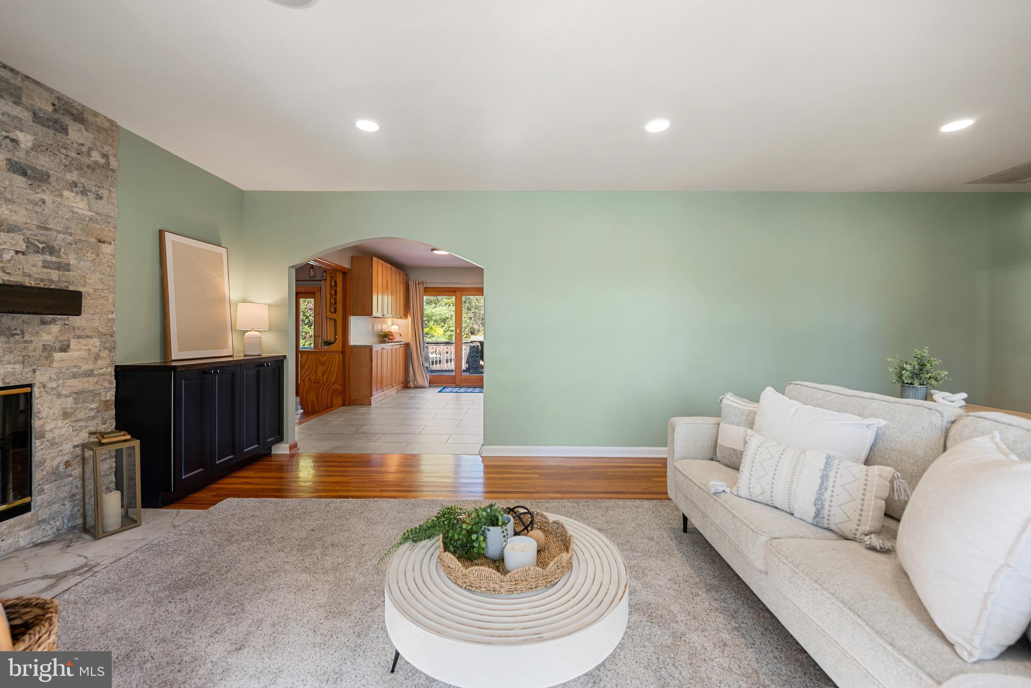 1114 BAY RIDGE ROAD
