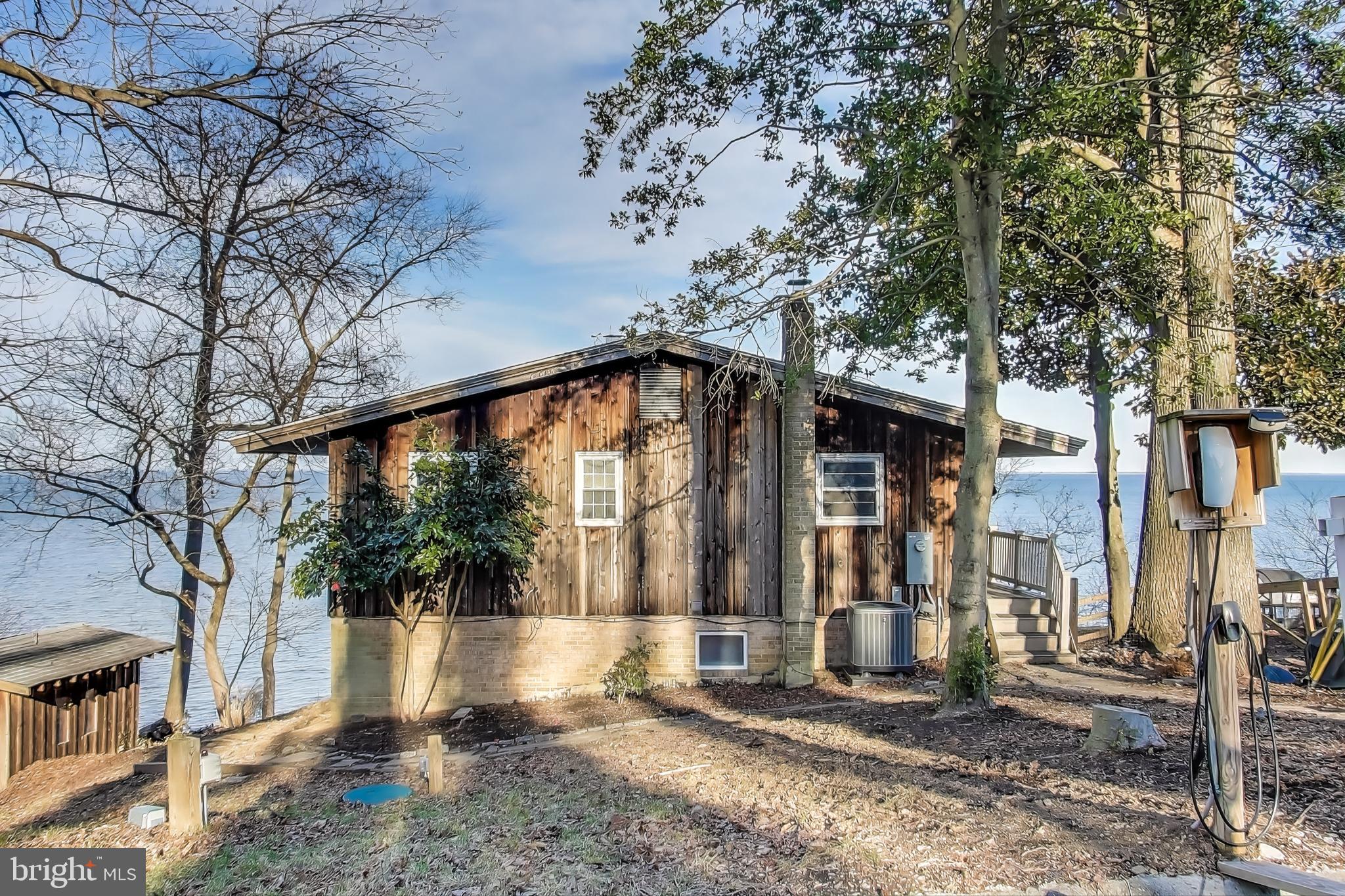 418 POINT MARY CIRCLE