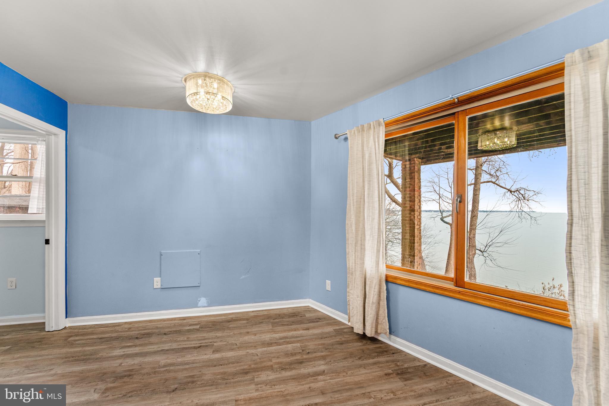 418 POINT MARY CIRCLE