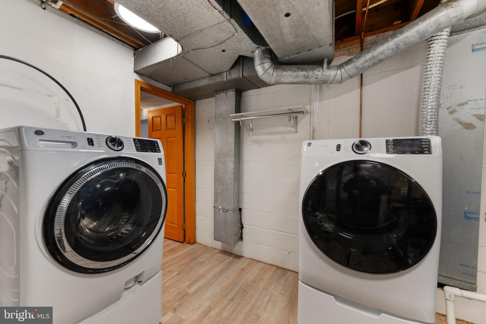 418 POINT MARY CIRCLE