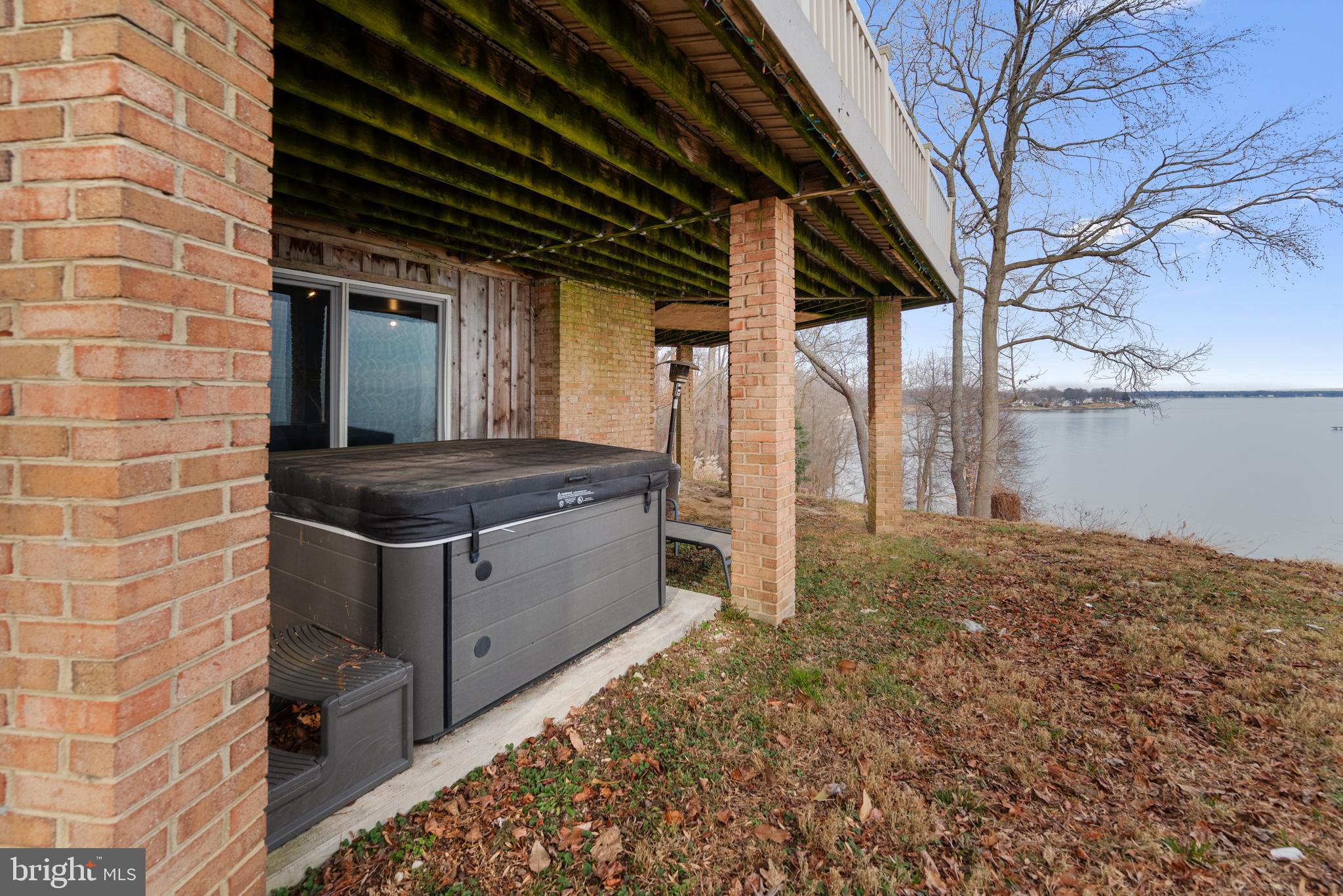 418 POINT MARY CIRCLE