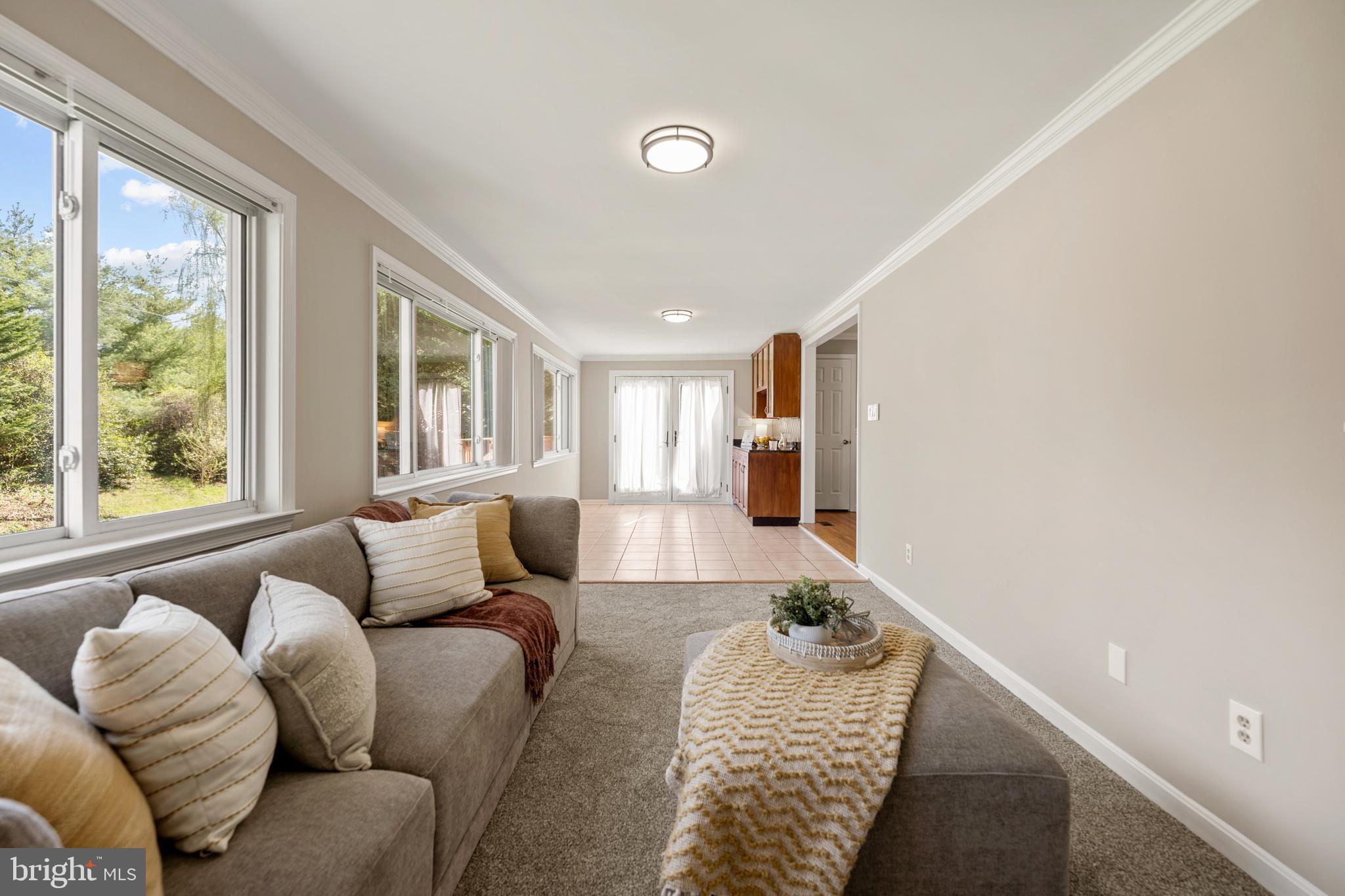 3319 MULBERRY STREET