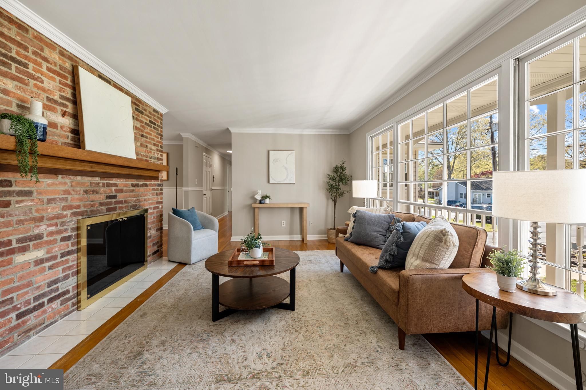 3319 MULBERRY STREET