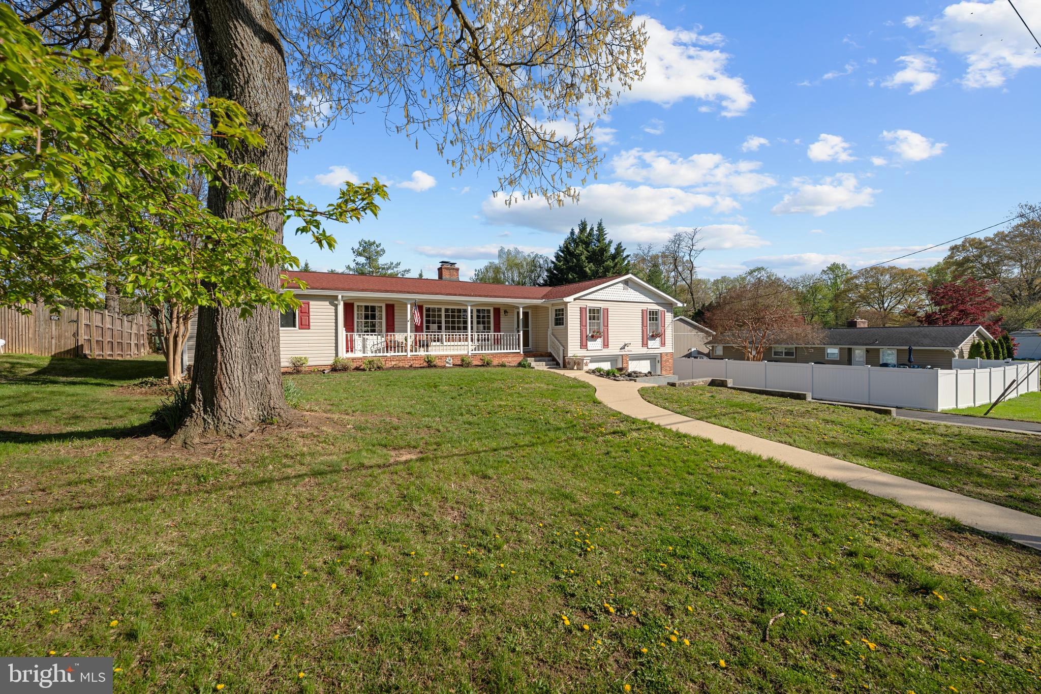 3319 MULBERRY STREET