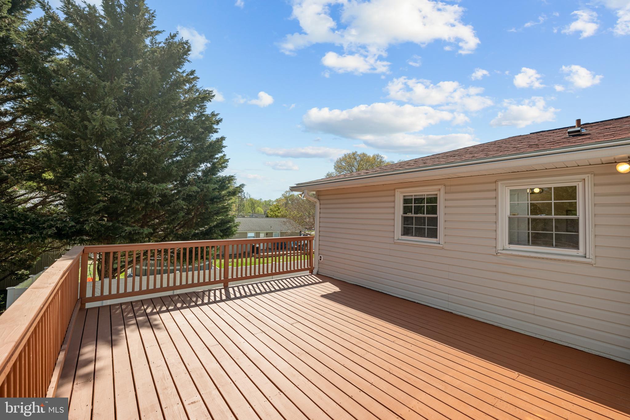 3319 MULBERRY STREET