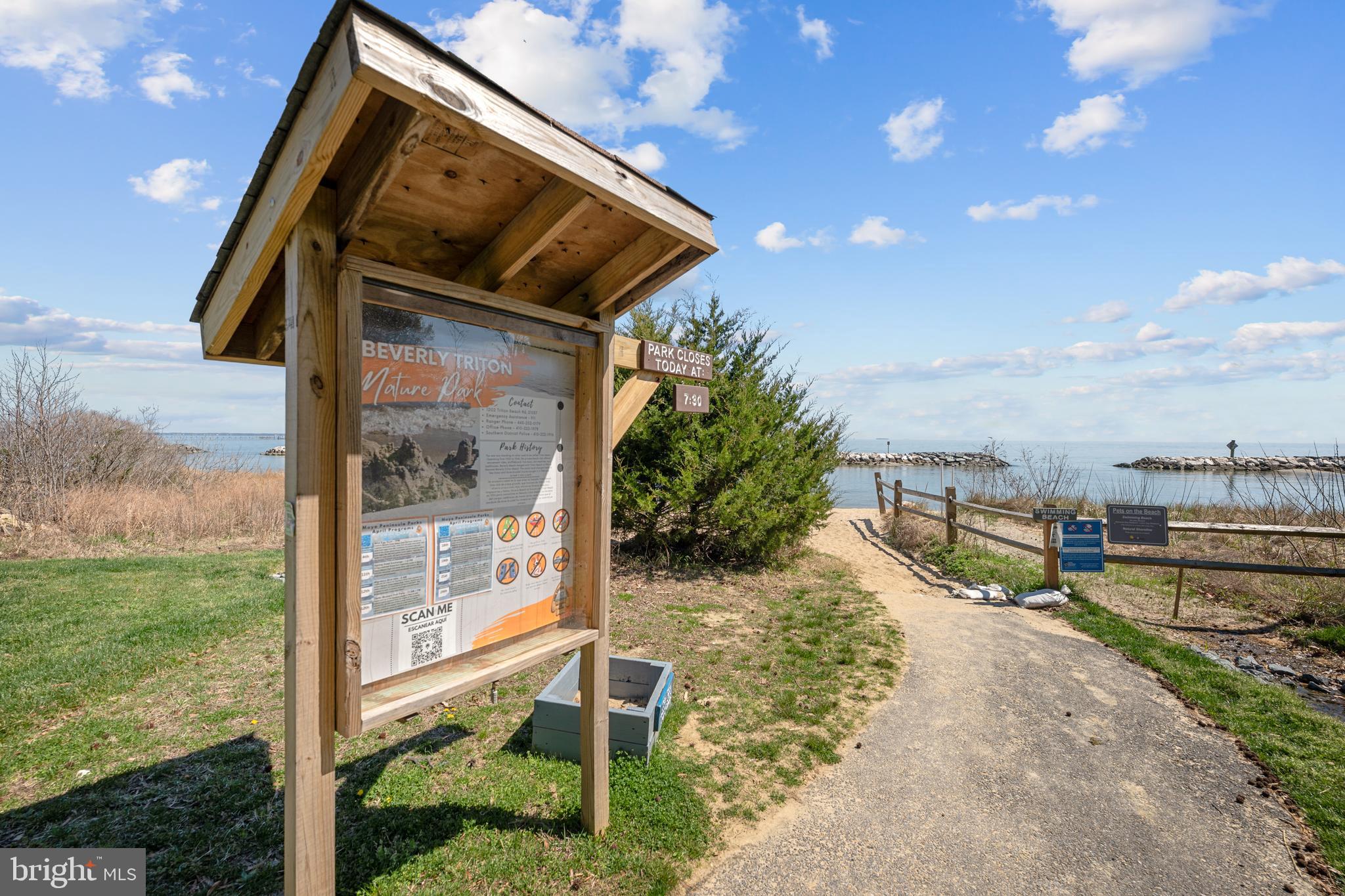 3319 MULBERRY STREET