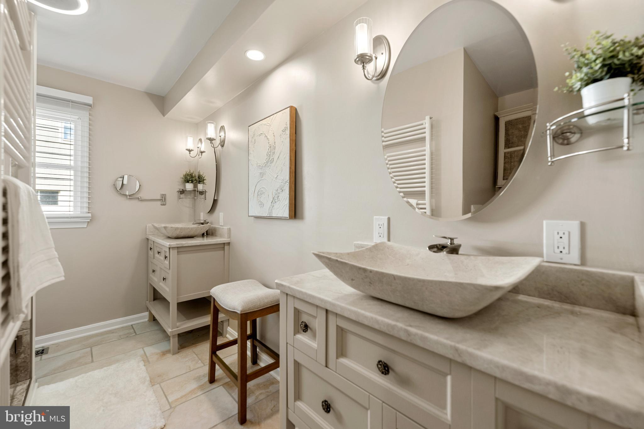 3319 MULBERRY STREET