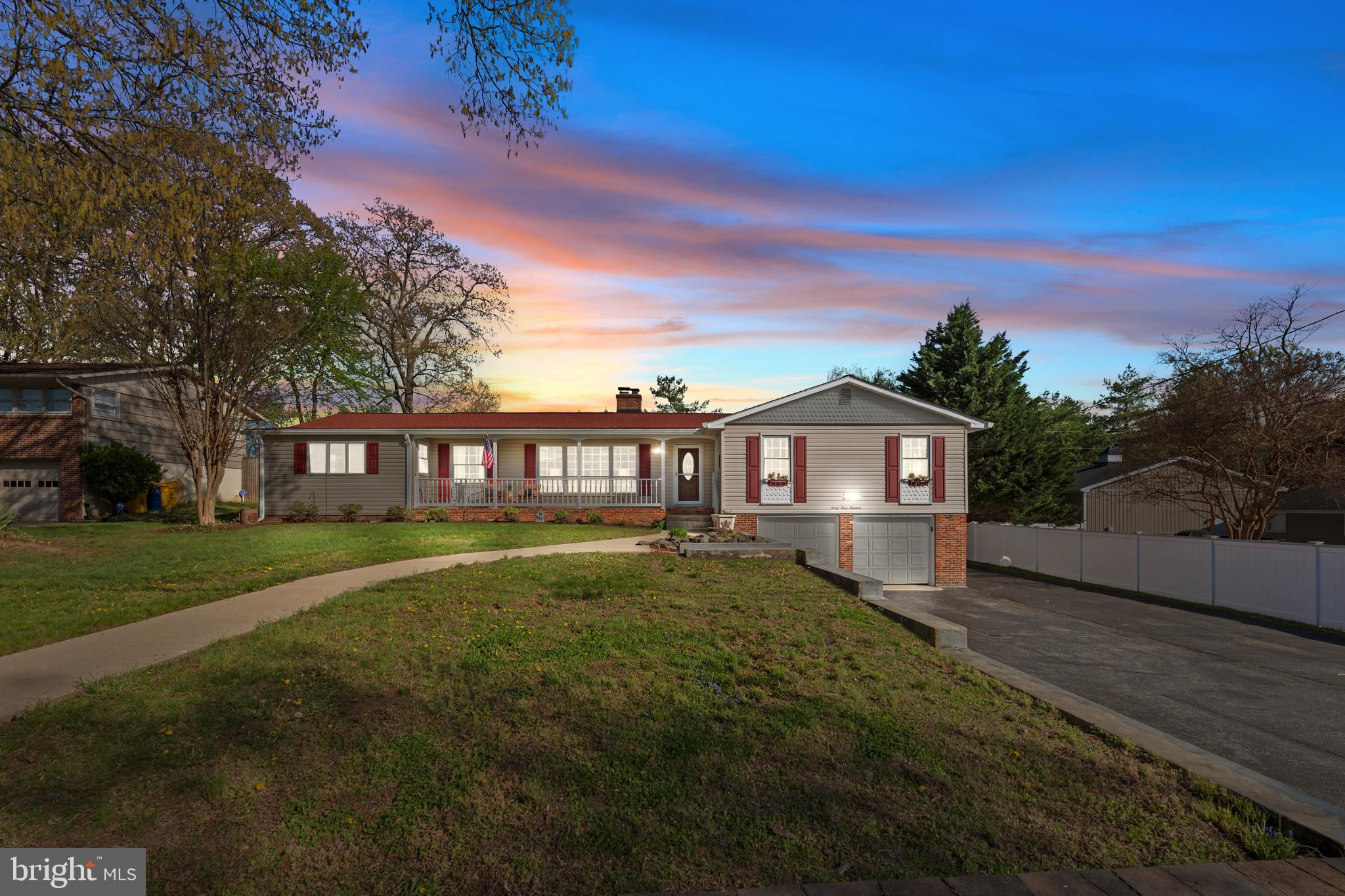 3319 MULBERRY STREET