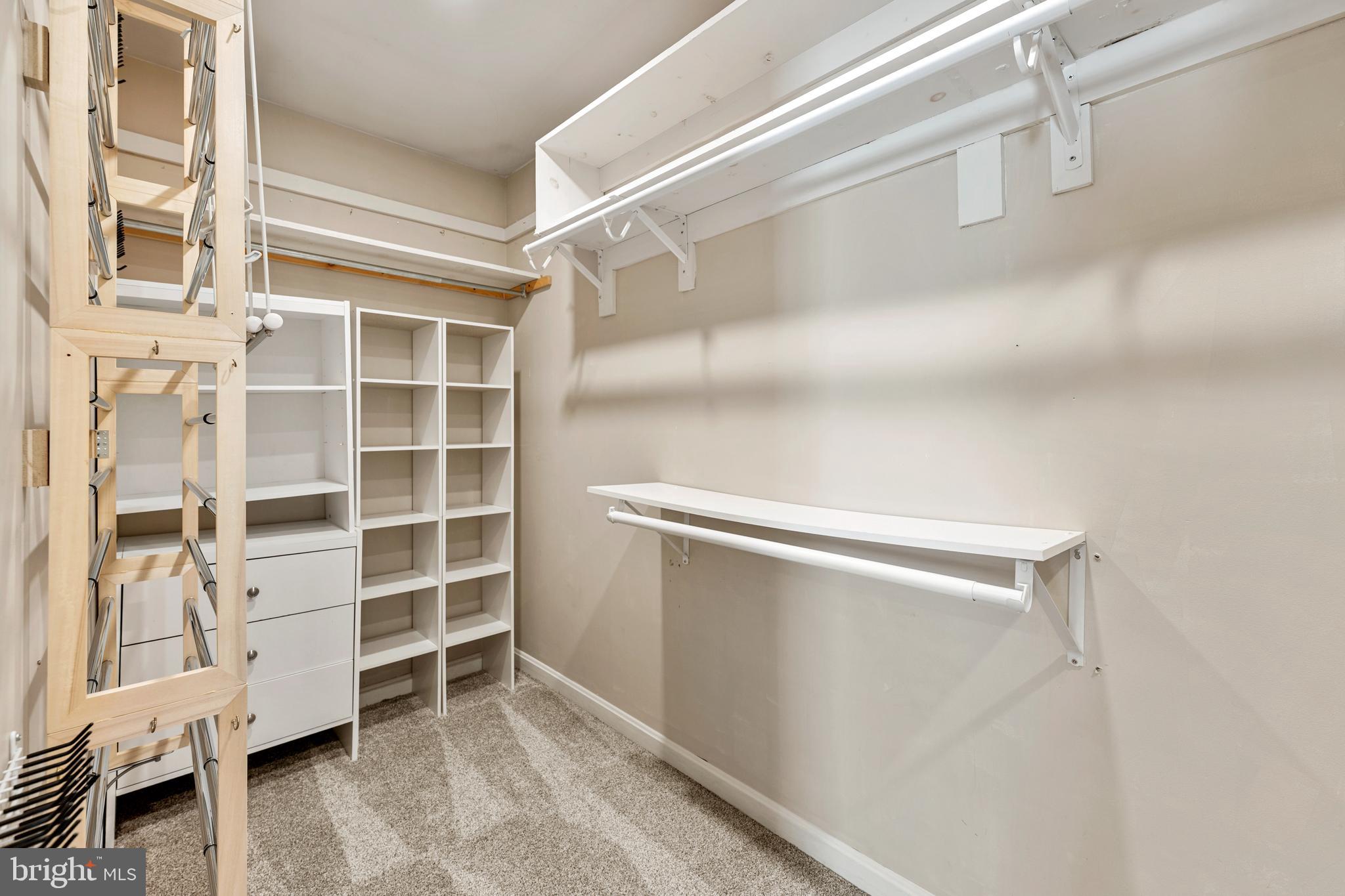 3319 MULBERRY STREET