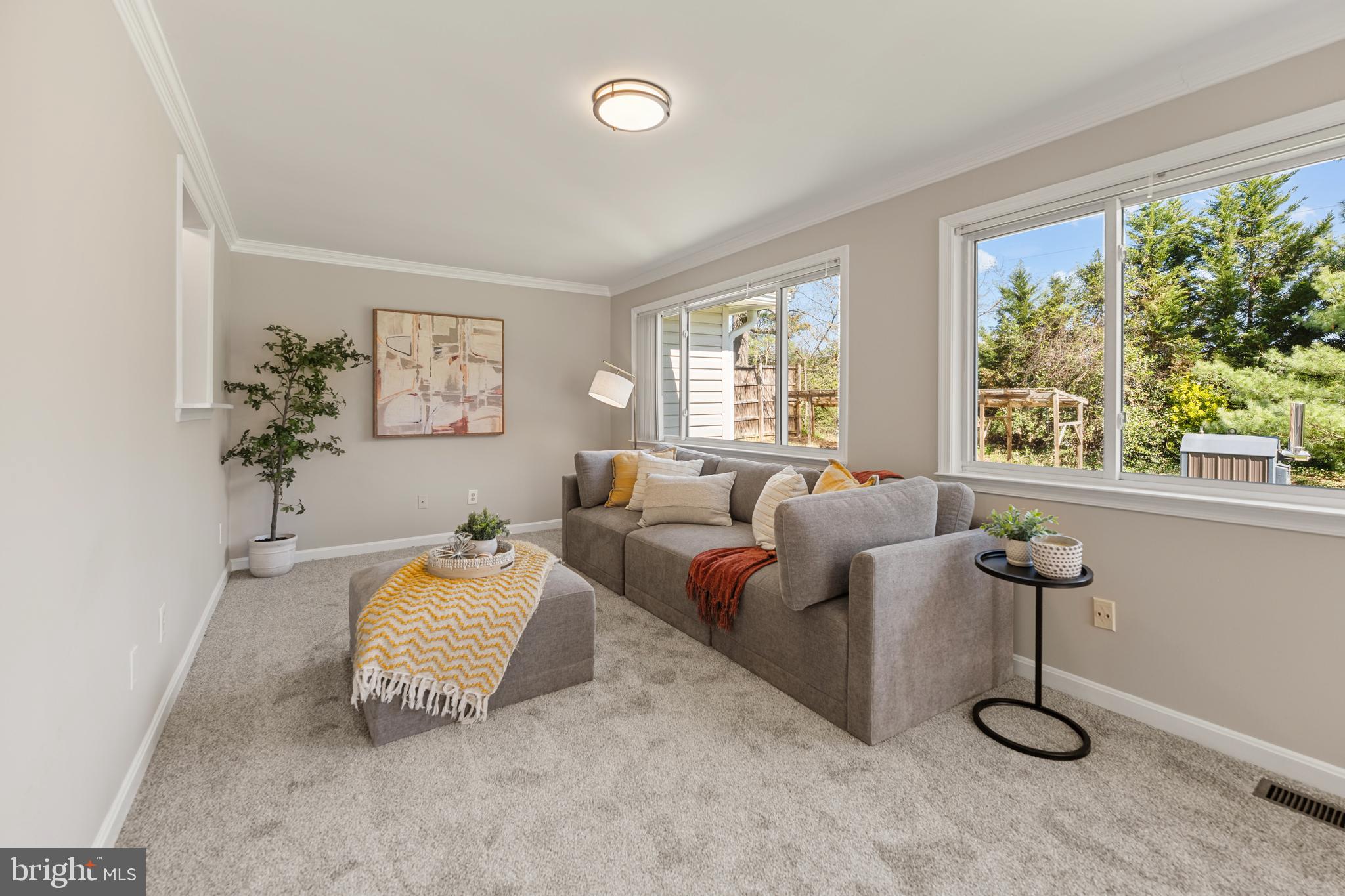 3319 MULBERRY STREET