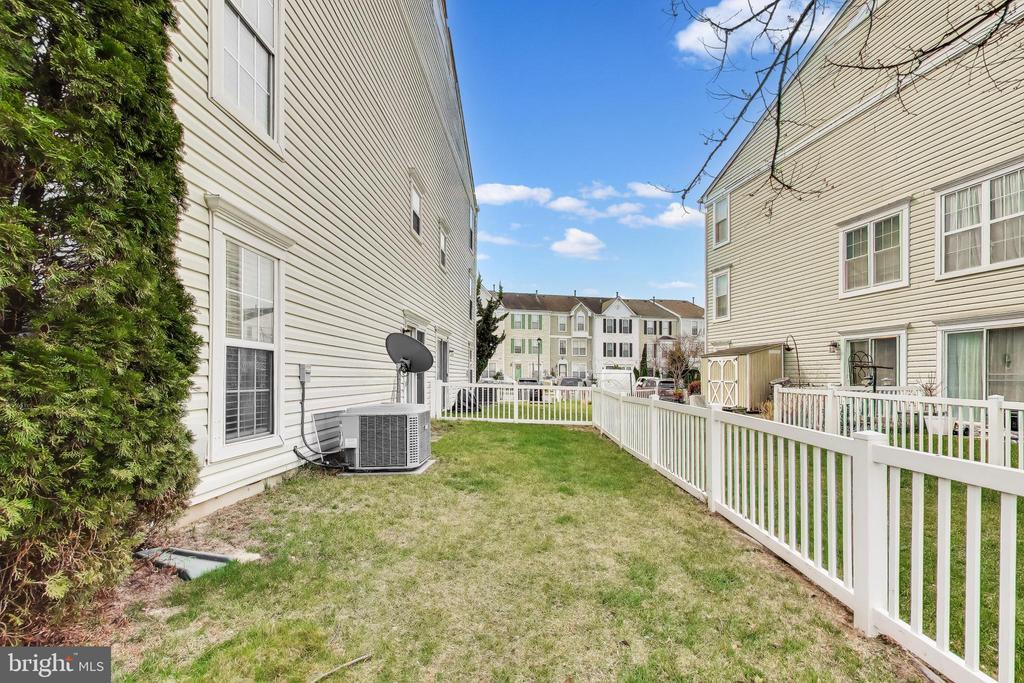 623 FORTUNE COURT