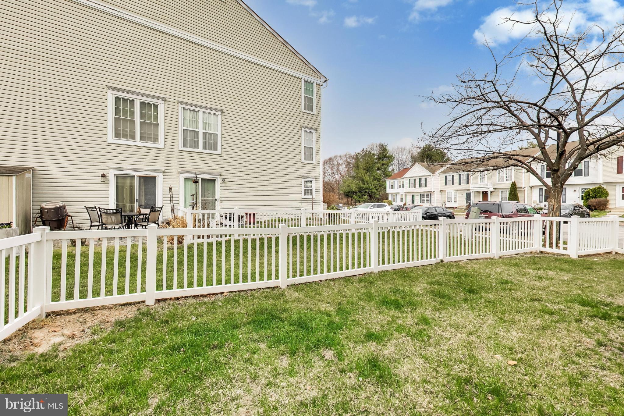 623 FORTUNE COURT
