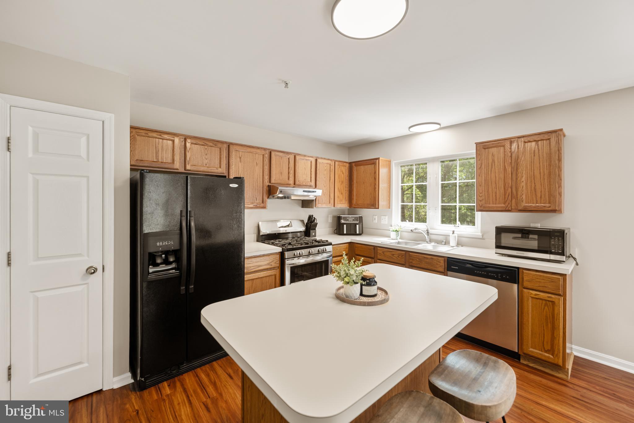 209 EDGE CREEK LANE