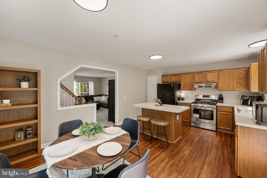 209 EDGE CREEK LANE