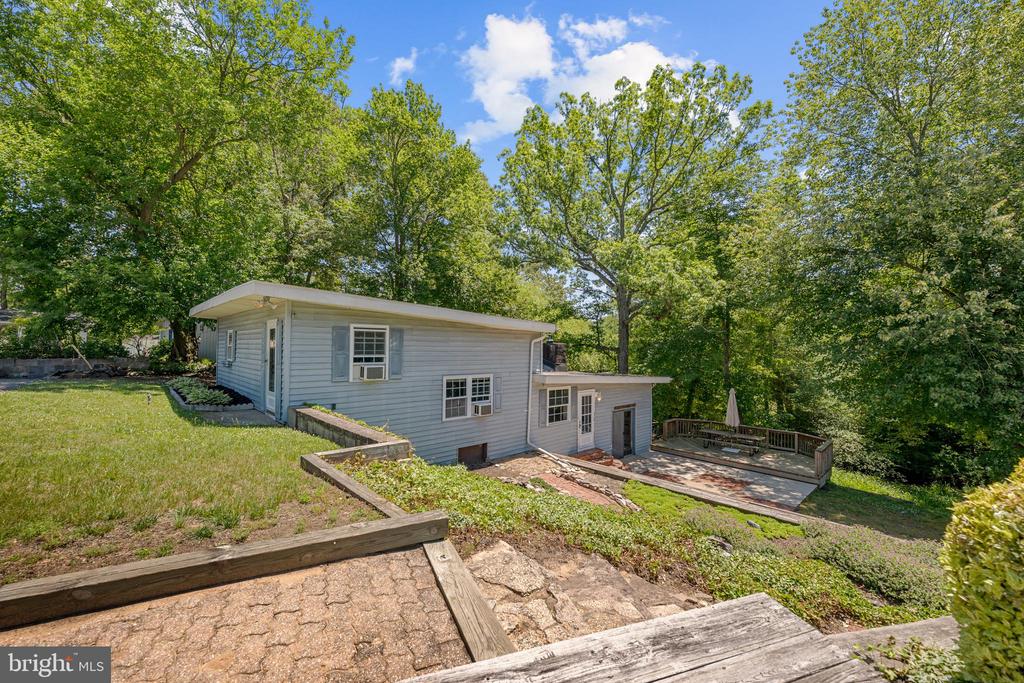 1262 ROCK HILL ROAD