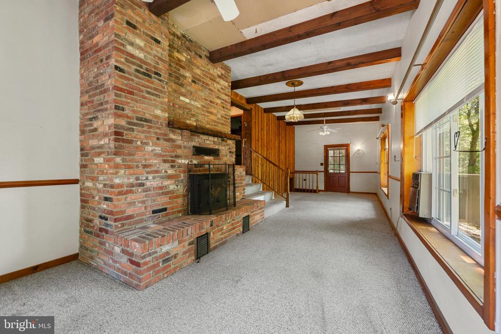 1262 ROCK HILL ROAD