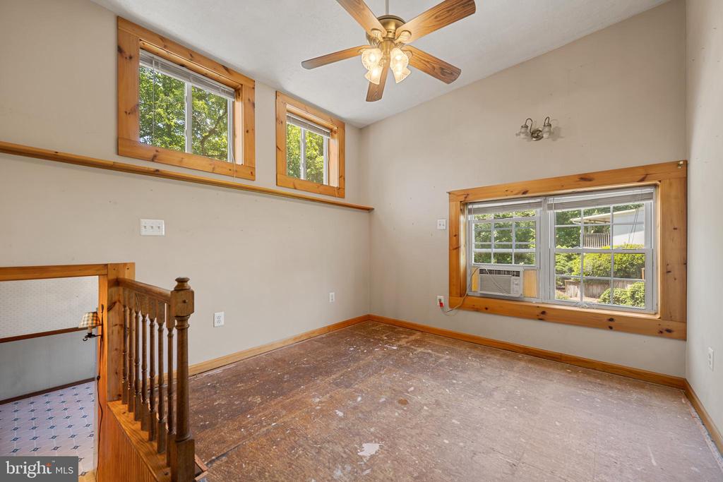 1262 ROCK HILL ROAD