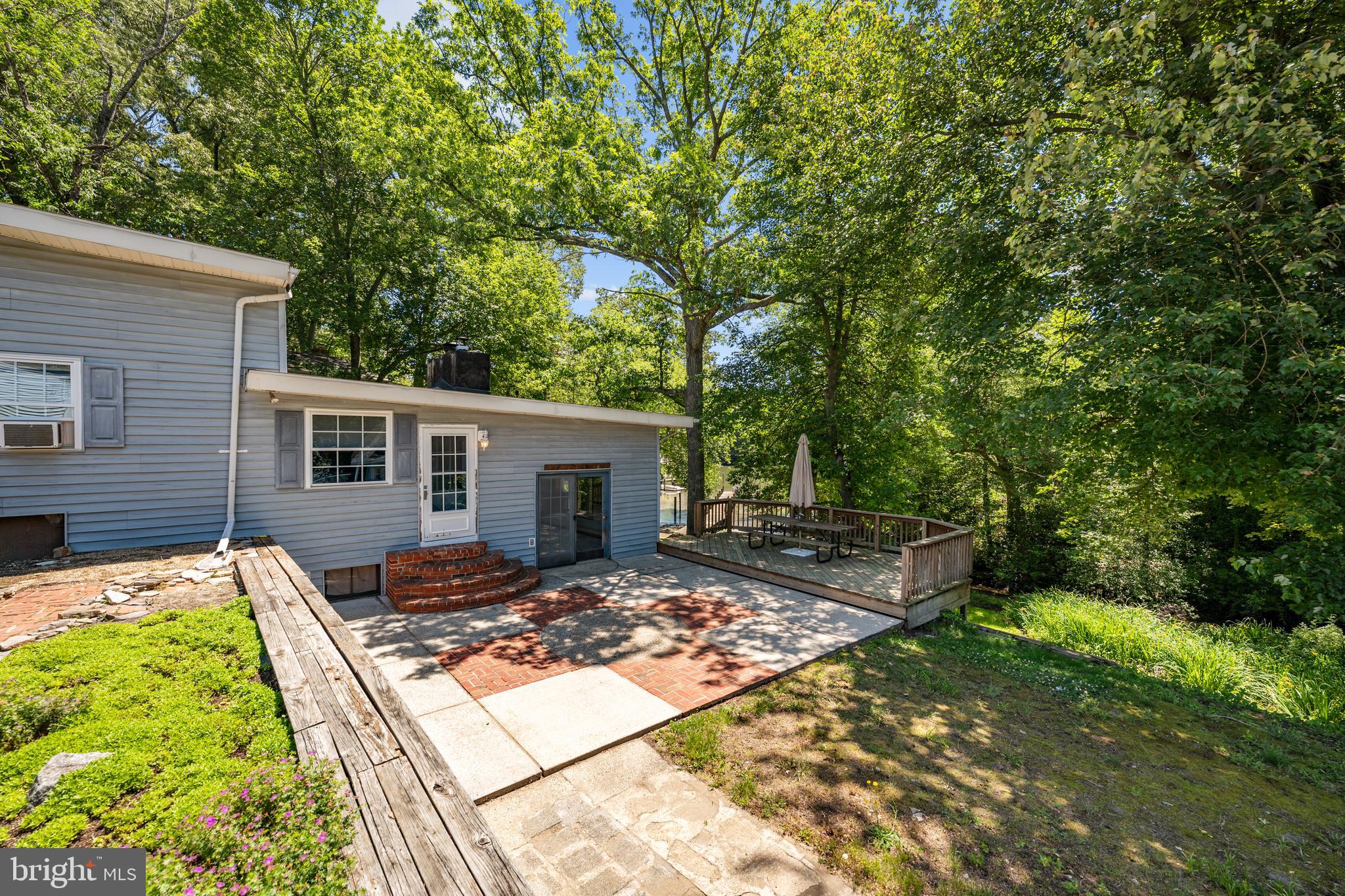 1262 ROCK HILL ROAD
