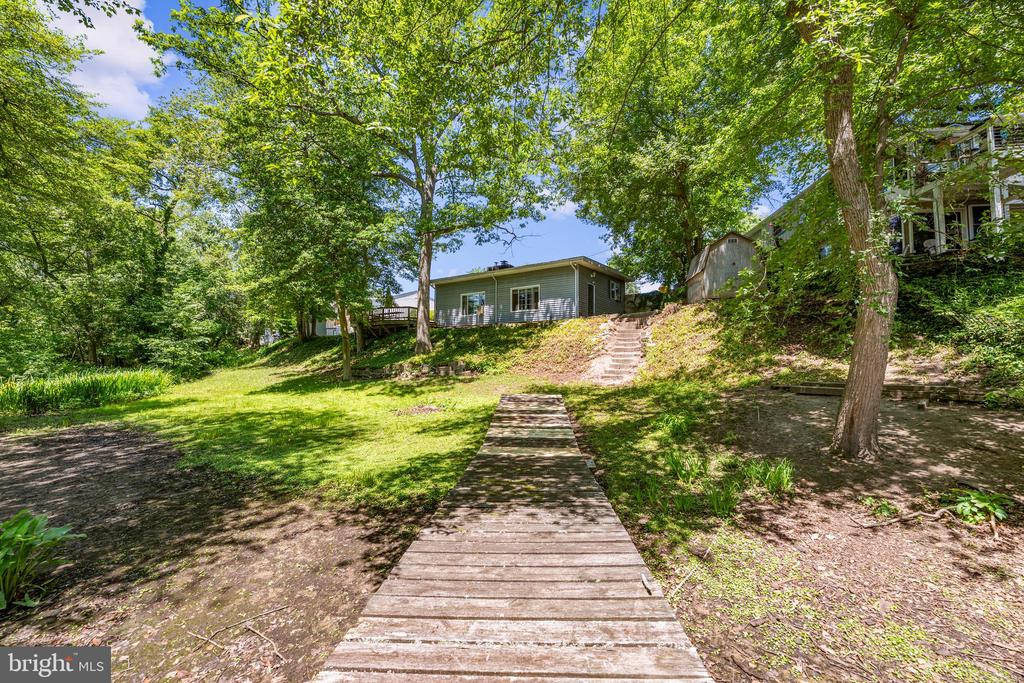 1262 ROCK HILL ROAD
