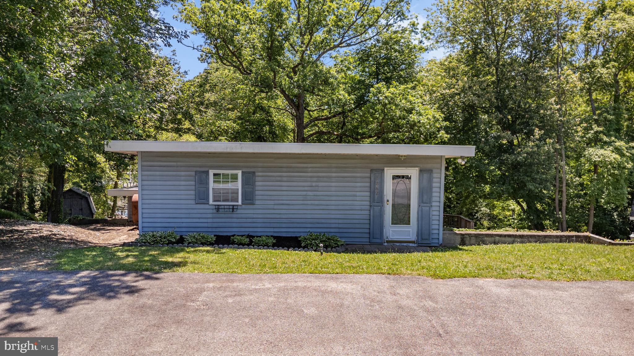 1262 ROCK HILL ROAD