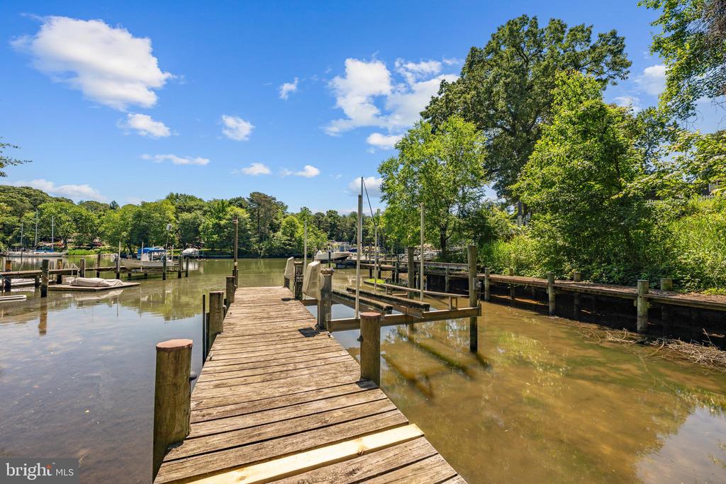 1262 ROCK HILL ROAD