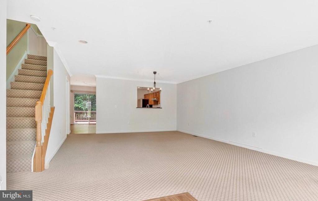 616 BELLERIVE COURT Unit: 85