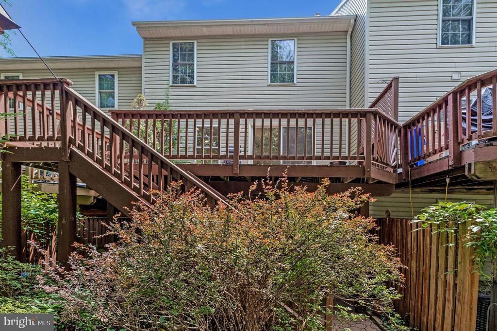 616 BELLERIVE COURT Unit: 85