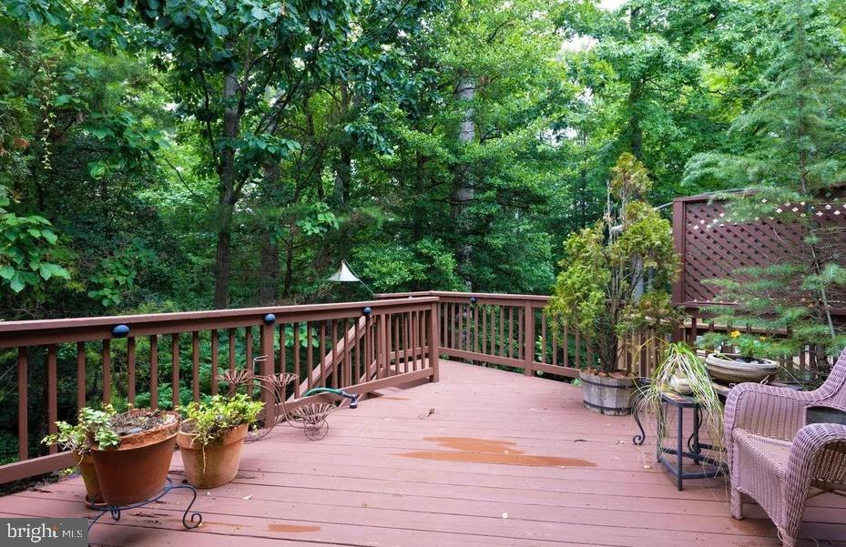 616 BELLERIVE COURT Unit: 85