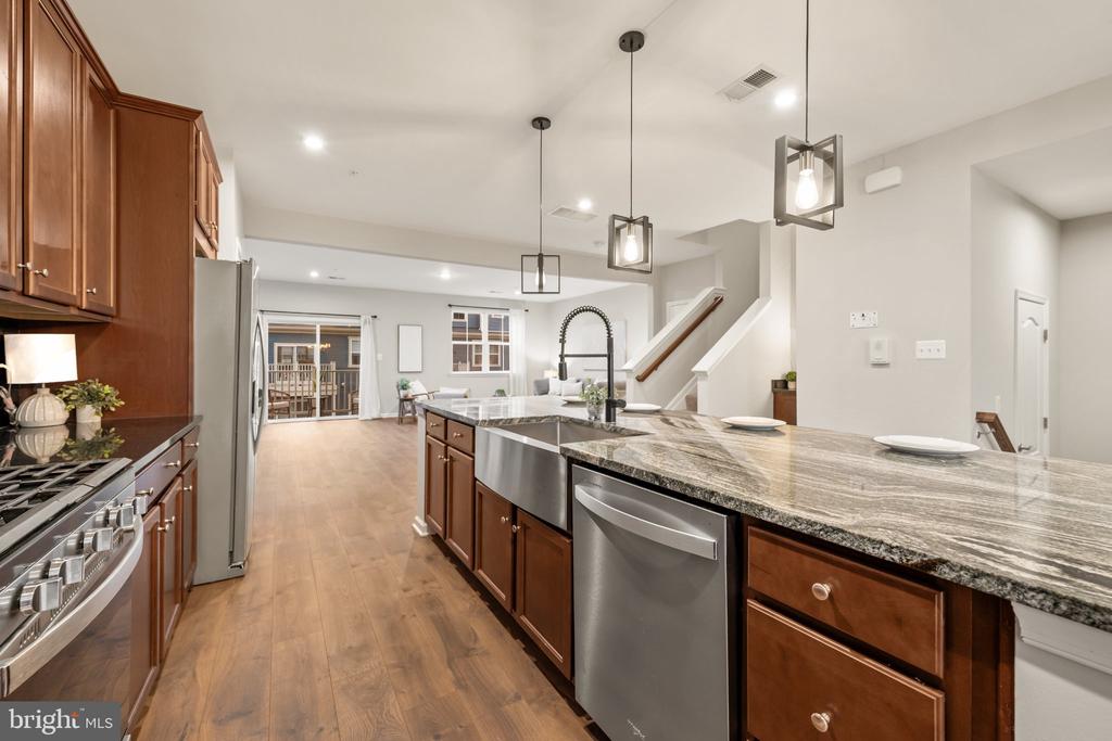 2802 WAVERLY CREEK LN Unit: 36
