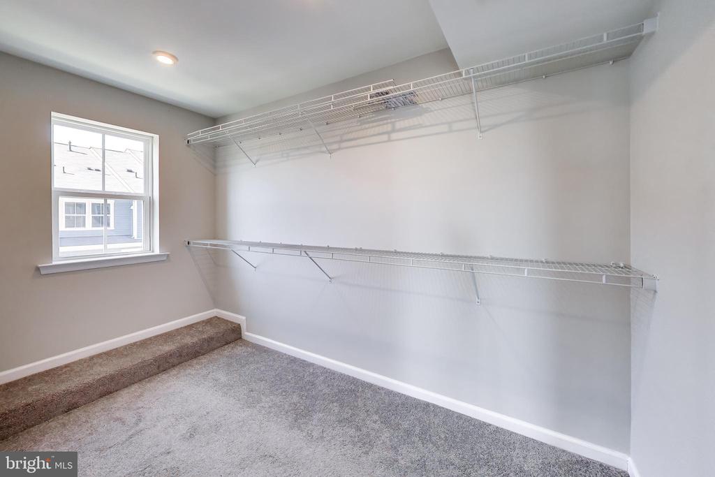 2802 WAVERLY CREEK LN Unit: 36